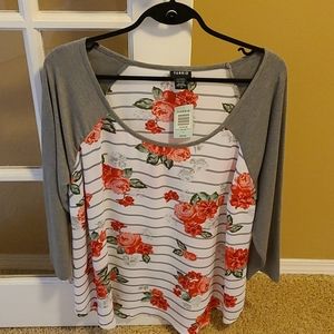 Raglan top